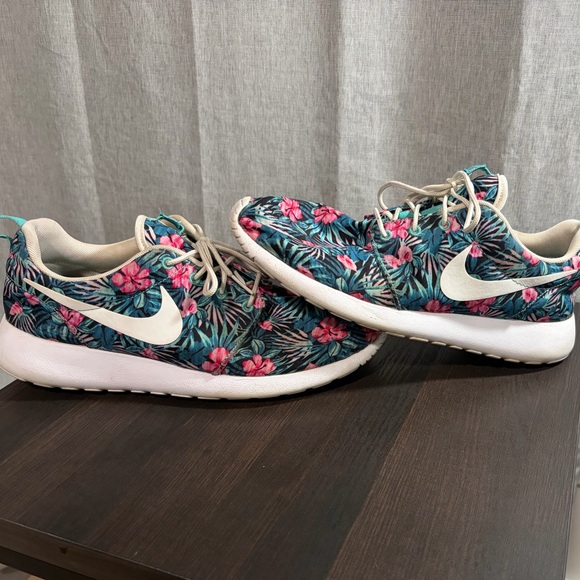 Nike Shoes - Nike Roshe One Print Premium sneakers in the "Washed Teal" Colorway